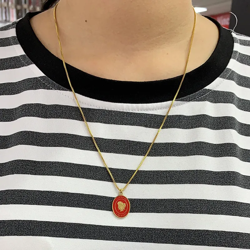 SS19 Supreme Libertad Gold Pendant Free Witness Head 14K