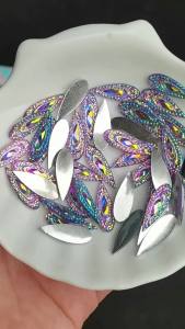 7x21mm Long Water Drop Peacock Tail Resin Gems Silver Base For Phone Car Home Handmade Ornament Viên đá resin giọt nước dài đuôi công 7x21mm đế bạc trang trí điện thoại xe hơi đồ handmade nhà cửa