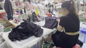 2025 New  ชุดกางเกงมวยไทยแบบกำหนดเองสำหรับการต่อสู้ในยิม การฝึกซ้อมมวยซานด้า การแข่งขัน กางเกงต่อสู้ ฟิตเนสสำหรับผู้ชายและผู้หญิง