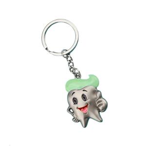 Sturdy Zinc Alloy Tooth Shaped Keychain Portable Accessory for Dental Clinics and Industry Event Daily Use Casual Wear