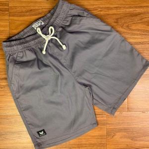 Broadshort / Celana Pendek Pria Dewasa / Celana Pendek Shorts Premium / Celana Pendek Cowok Santai / Katun Santai Polos Hitam Putih