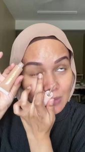 LASHAZ CORRECTOR BROWN VIRAL (TUTUP PARUTJERAWAT JERAGAT & DARK CIRCLE)
