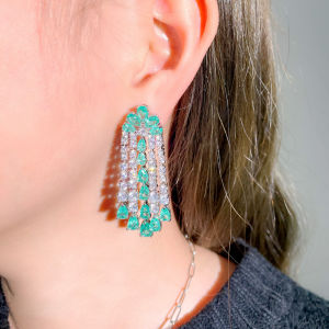 SEQUITO Sparkling Water Drop Long Tassel Earrings Hand Inlaid Unique Light Green Zircon Crystal Silver Plated Women Evening Prom Party Jewelry SE526