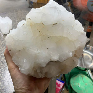 1 viên đá thạch anh trắng tự nhiên dùng làm trang trí decor thanh tẩy ( đá thật chuẩn việt )K80 2000g