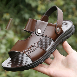 Korean Sandals For Men Anti-slip Anti-odor Breathable Sports Sandals Summer Beach Shoes For Men Outdoor Hiking Sandals