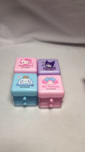 Kotak Simpanan Mini Comel Sanrio Laci Meja Perhiasan Hello Kitty Cinnamoroll Storage Box Earring Jewelry Desktop Guka Handbook Transparent Drawer Mini Storage Box 三丽鸥i收纳盒耳环首饰桌面可爱咕卡手账透明抽屉迷你收纳盒 H082