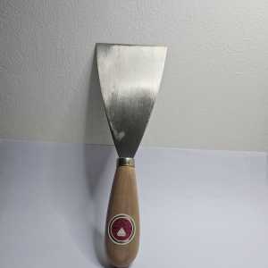 Ready Stock in SG. 3" Wooden handle scraper to scrap away most material or residue from a surface