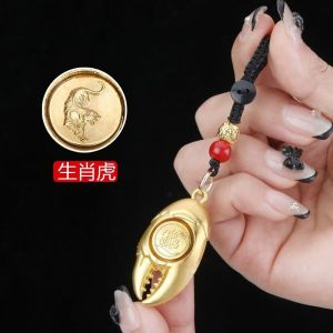 已开光 招财 手上有钱十二生肖钥匙扣螃蟹挂件手里汽车招财钥匙链挂饰礼物 Fortune Hand Has 12 Zodiac Key Chain Crab Pendant Hand Car Fortune Key Chain Pendant Gift