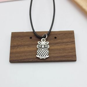 Vintage Silver Color Alloy Owl Pendant Necklace for Women Exaggerated Hiphop Black PU Leather Clavicle Jewelry Birthday Gift