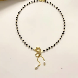 Thanh lịch Bowknot Mặt dây ngọc trai vòng cổ có thể điều chỉnh đá đen chuỗi neckchain đối với phụ nữ hợp kim Quà Tặng