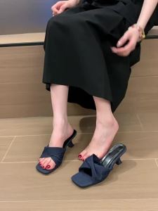 [Free Shipping] Summer Fashion New Style One-Strap High-Heeled Slippers With Crystal Heel Chunky Heel Sandals Large Size Transparent High-Heeled Shoes For Women