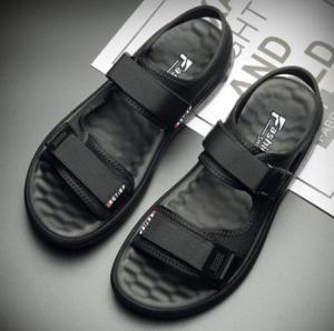 The High Quality Outdoor Summer Sea Beach River Man Flat Sandals Trendy Fashion and Comfortable Slippers Wear 36-45 Size