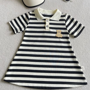 ChoiFoo ชุดเด็กผู้หญิงเกาหลีสีดำและสีขาวเดรสคอปกลายการ์ตูนน่ารักปักเจ้าหญิงชุดเย็นและขาสั้นแบบระบายอากาศใหม่เสื้อผ้าเด็กอายุ1-7ปี