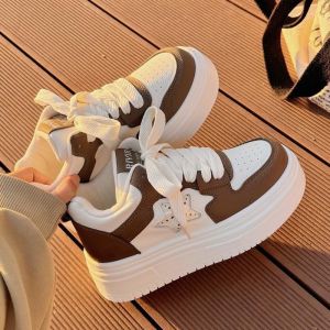 IELGY Maillard White 2024 New Platform Canvas Shoes Niche Versatile Star Board Shoes for Women