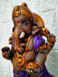 พระพิฆเนศปางยืนประทานพร สีม่วงสวยงามขนาดตั้งโต๊ะบูชา