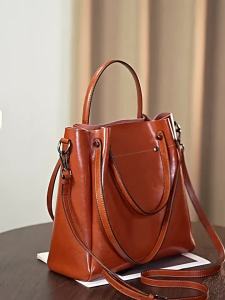 Womens Cowhide Shoulder Bag Handbag Crossbody Bag High-end Luxury Large-capacity Genuine Leather Womens Bag