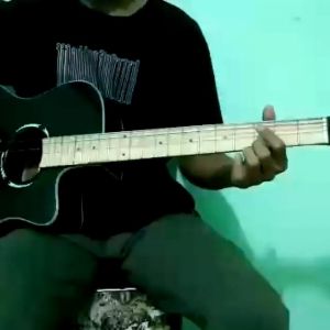 Gitar Akustik Elektrik Yamaha APX500II & Tanem Besi 7545R: Kualitas Suara Tinggi & Desain Ergonomis