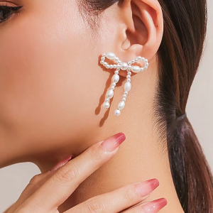 1 Pair Fashionable Bowknot Ear Studs Elegant Ear Imitation Pearls Bowknot Studs Earrings Perfect Gift for Women