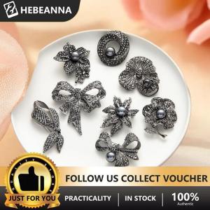 hebeanna เข็มกลัดติดโบว์พลอยเทียมสีดำรูปปืนสำหรับผู้หญิงหมุดปักดอกไม้หมุดสำหรับงานเลี้ยงสำนักงานเพื่อนของขวัญเครื่องประดับ