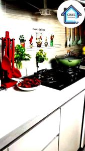 Universal Non Slip Cast Iron Gas Stove Trivets For Kitchen Wok Cooktop Range Pan Holder Stand Stove Rack Milk Pot Holder