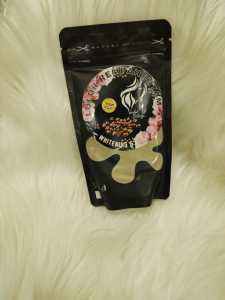 LULUR BEDA LOTONG KHAS BUGIS  LULUR REMPAH  lulur rempah pencerah badan Masker Bubuk Pria dan Wanita LULUR Pencerah kulit tercepat kulit sikut lutut  Perontok Daki