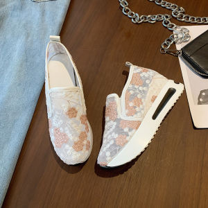 Free Shipping WomenS Spring Collection: New Korean-Style Lace And Mesh Casual Slip-On High-Heeled Shoes With A Hidden Wedge Heel And Platform Sole