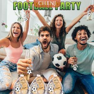 [COD] CHENJ 10ชุดของขวัญปาร์ตี้ฟุตบอล DIY รองเท้าฟุตบอลพวงกุญแจลูกบอลประกอบด้วยพวงกุญแจถุงผ้าโปร่งบางและขอบคุณแท็กคราฟท์