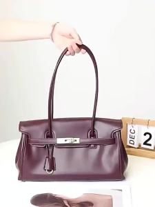 JWPEI Túi xách nữ bằng da thật Yara Túi đeo vai cầm tay với thiết kế cao cấp sang trọng. 2T2678 Túi baguette