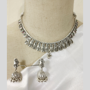 WOMEN SILVER HIGH NECK CHOKER NECKLACE SET WITH EARRING