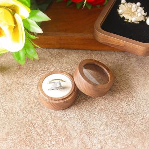 COLORF 1/2 Slots Walnut Wood Rings Holder Luxury Round Rings Display Case Fashion Wedding Transparent Lid Rings Box Couple