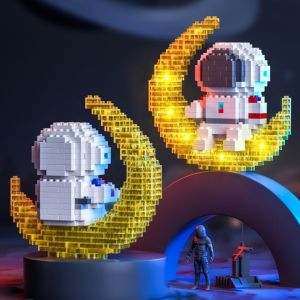 【Local Ready Stock】LED Nasa Astronaut Building Block Micro Bricks Particles Lego DIY Kids Education Toys Gifts
