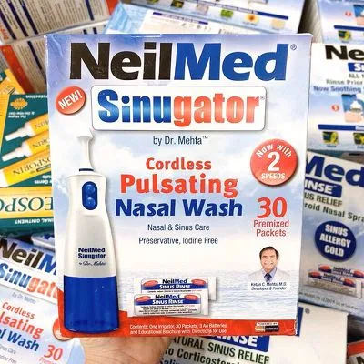 Máy Rửa Mũi Neilmed Sinugator Cordless Pulsating Nasal Wash Chính Hãng - Kèm 30 Gói Muối - 9765 - SẢN PHẨM RẤT CHẤT LƯỢNG SHOP CHỌN LỌC KĨ TRƯỚC KHI ĐẾN TAY KHÁCH HÀNG HÀNG CHUẨN ĐẢM BẢO ĐƯỢC ƯA CHUỘNG TRÊN THỊ TRƯỜNG