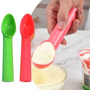Plastic Ice Cream Scoop Ice Hockey Spoon Dessert Spoon Multifunctional Fruit Scoop