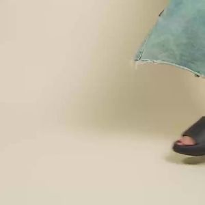 4CM Thick-Soled Slippers For Women Summer EVA New Home Use Soft-Soled Non-Slip Bath Slippers For Men