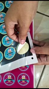 Stiker Minuman 10 Pcs Es Lumut Pink/Biru untuk jualan pemotongan bulat/sticker cetak lebel