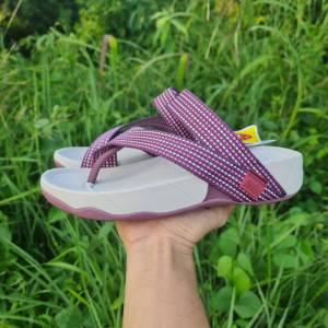 Fitflop Sling Weave Toe ผู้ชาย&ผู้หญิง สีมาไหม่ Size 36---44 รองเท้าเพื่อสุขภาพผู้ชาย พื้นนุ่ม สายสลิง ใส่ทนทาน ไม่ขาดง่าย ใส่สวยใส่สบายมาก รับรองสินค้าตรงปก สินค้ามีในไทยพร้อมส่งค่ะ