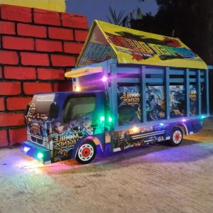 Miniatur truk oleng ukuran jumbo panjang 55 cm full kayu pintu belkang bisa dibuka