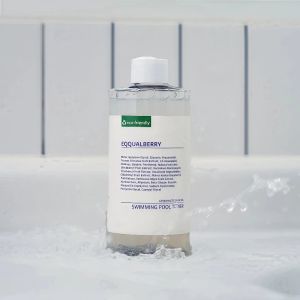 【สินค้าจุด 100% ของแท้】EQQUALBERRY โทนเนอร์ SWIMMING POOL 300ml – โทนเนอร์ประจำวันอ่อนโยนสุด! ผลัดเซลล์เก่าแบบธรรมชาติ