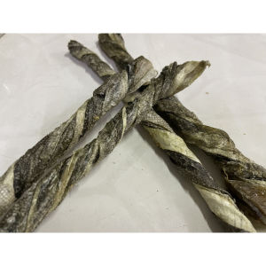 Dehydrated ROLLED Salmon Skin Salmon Skin Dog Snack Dog Treats Dog Chew Dental Chew 狗磨牙 狗零食 风干鱼皮 三文鱼 手工零食 手工宠物零食 天然零食 宠物风干零食