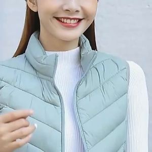 Áo gile ngắn kiểu dáng chắc chắn cho phụ nữ áo khoác không tay mùa đông bằng cotton có đệm với khóa kéo cổ đứng áo khoác thường ngày