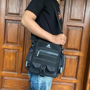 Tas Selempang Pria Sling Bag Keren Dengan Kualitas Terbaik dan Murah