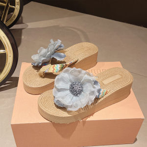 [Free Shipping] New Niche Wedge Heel Flip Flops For Women Summer Fashion Straw Flower Thick-Soled Vacation Beach Shoes