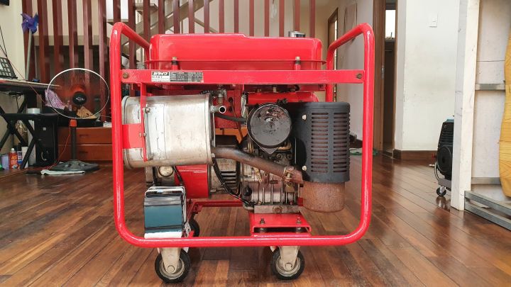 Máy phát điện 3 pha nhật bãi Shindaiwa EG50T, 5.0 Kw