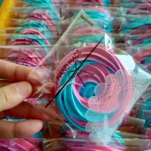 {READY STOCK]Doorgift Meringue Roses vanila  (20 pcs/set)