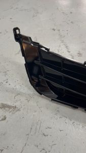 Toyota Vellfire TAHA40W-PFZTT Front Bumper Lower Center Grille Original Japan Part Number 53102-V2120