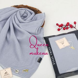 Kerudung Paris Judul Pouch Azara /Hijab Standar  110x110 Polos.