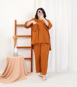 Setelan Crinkle Wanita Terbaru Kekinian 2024 Jumbo Viral Dewasa Ibu-Ibu One Set Ootd Hijab