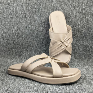 SAKAKI Asoka - Sandal Wanita Selop Trend Terbaru Ringan Sandal Santai Sehari-hari Nyaman dan Modis