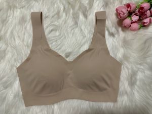 บรามีฟองน้ำ ฟองน้ำถอดได้ เสื้อในไร้ตะเข็บ เสื้อในไร้โครงดันทรง ระบายอากาศได้ เสื้อชั้นในผู้หญิง สปอร์ต คุณภาพสูงบรา