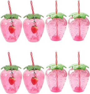 HOMSFOU Strawberry Plastic Cups with Straws 17Oz Portable Cute Drinking Glasses for Summer Parties Milk Tea Girls Birthday and Home Decoration